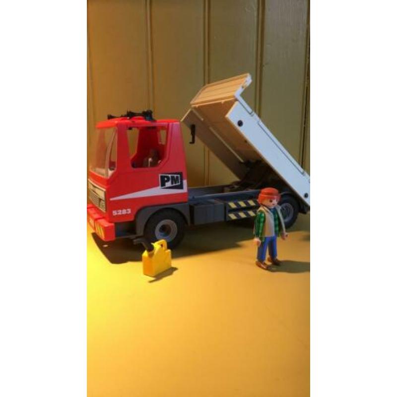 Playmobil truck