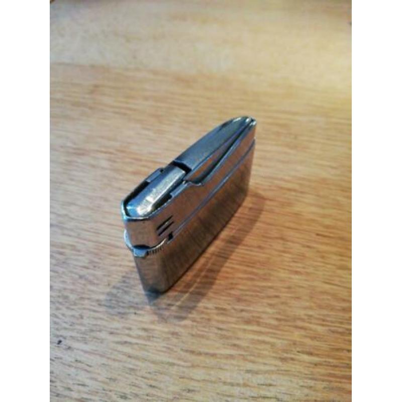 Noble gas lighter