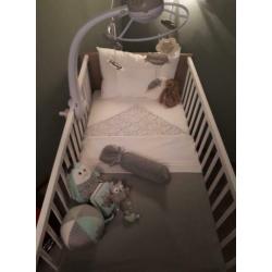 Complete baby kamer ziet er nog goed uit