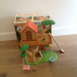 Sylvanian families boomhut, schoolbus, en meer