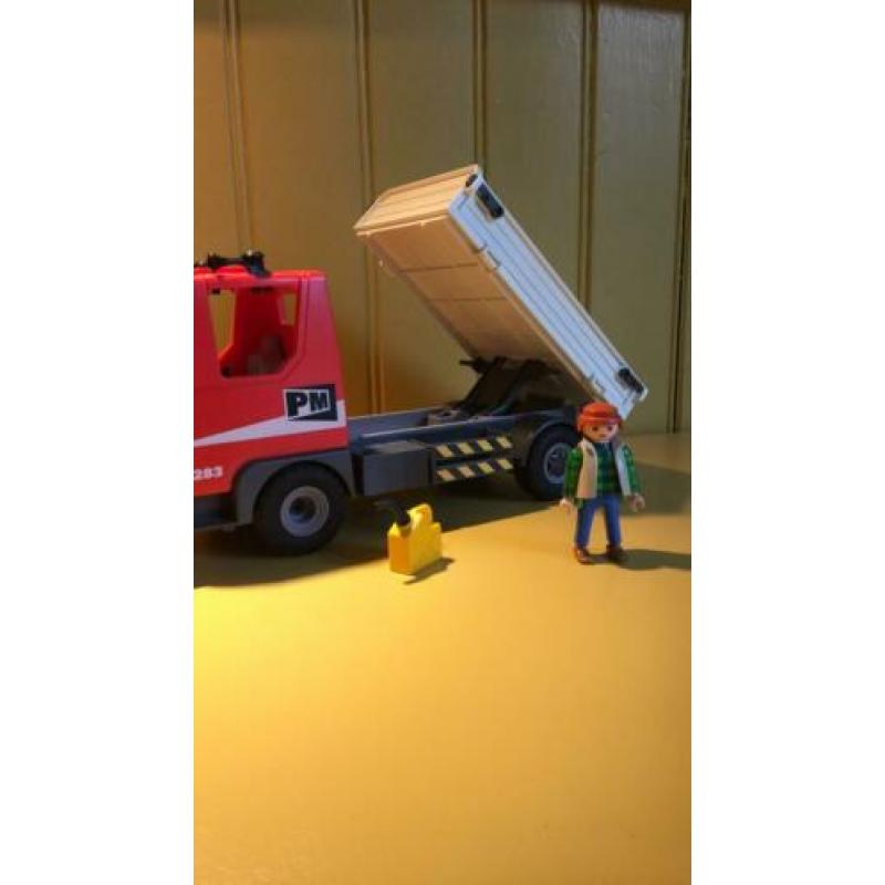 Playmobil truck