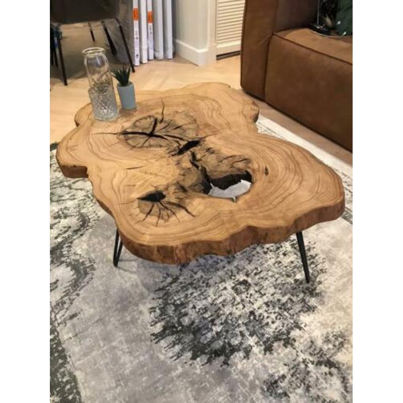 LOODS5 salon tafel