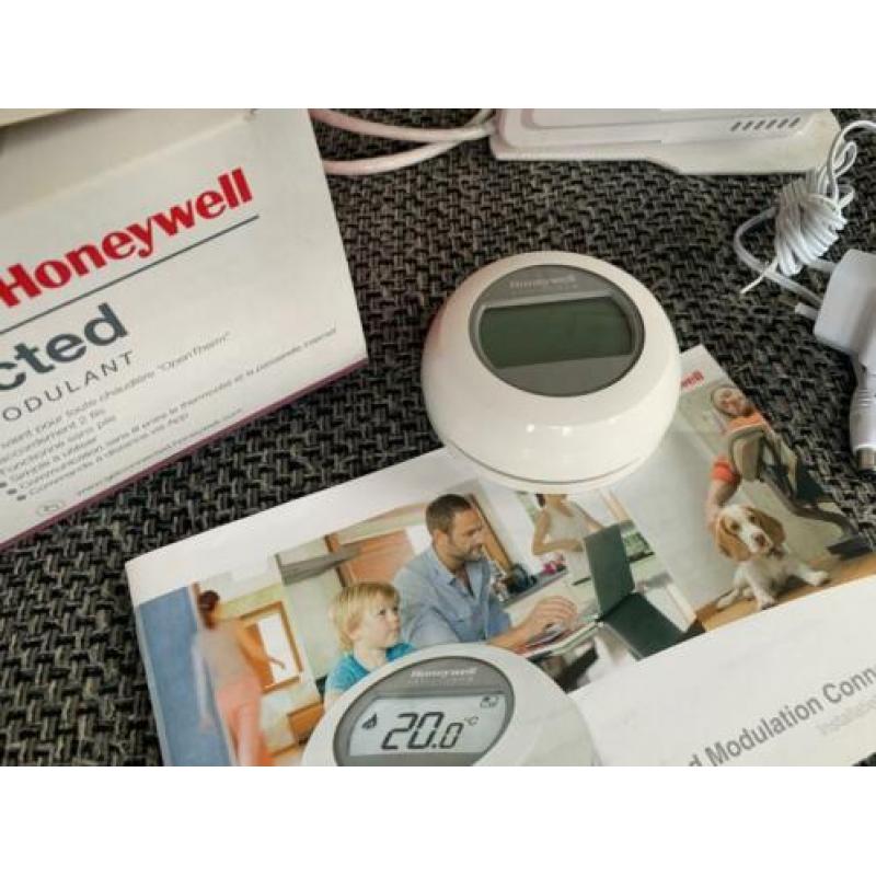 Honeywell Round Connected Modulation