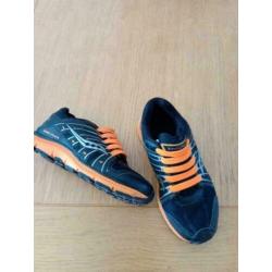 Sportschoen Saucony maat 31, zo goed als nieuw!!!