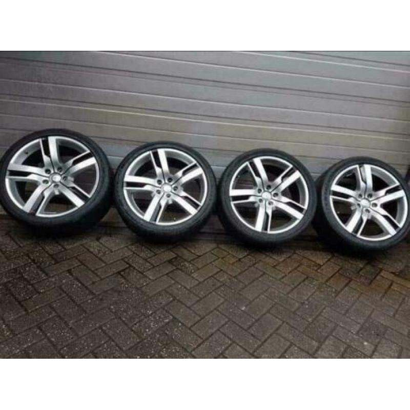 set Originele 22 inch Fisker Karma velgen nieuwe banden