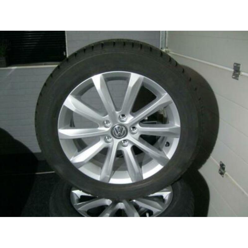 NIEUW originele VW Passat 17 inch velgen + banden Helsinki