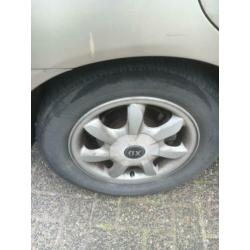 Hyundai Elantra 2.0 GLS Airco! €1600