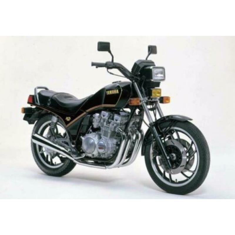 Yamaha Seca XJ750 koplamphouder koplamporen lamp houder oren