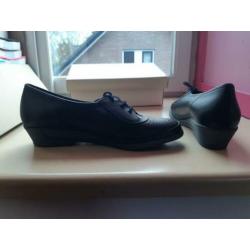 Leren damesschoenen maat 6