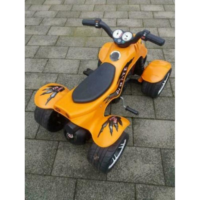 Kinderquad met trappers