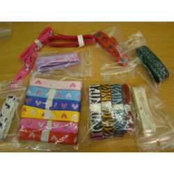 1) 600-delig scrapbook / kaart versierings pakket