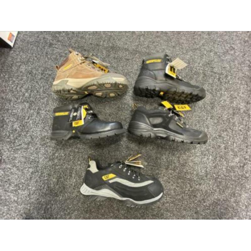 Lot van 12 paar Caterpillar werkschoenen