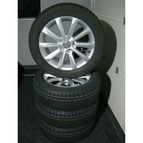 NIEUW originele VW Passat 17 inch velgen + banden Helsinki