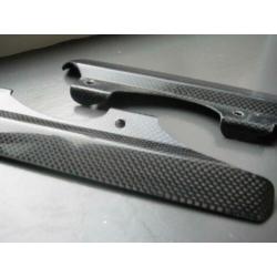 Carbon radiateurbeschermers Aprilia Tuono gen 1.