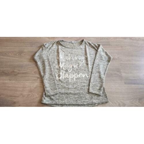 Nieuwe Geisha trui Maat S Kleur grey melange ( beige / grijs