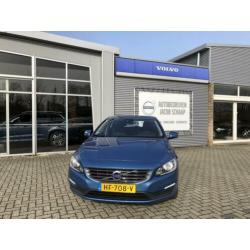 Volvo V60 2.4 D6 Twin Engine Momentum (bj 2015, automaat)