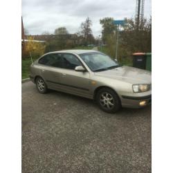 Hyundai Elantra 2.0 GLS Airco! €1600