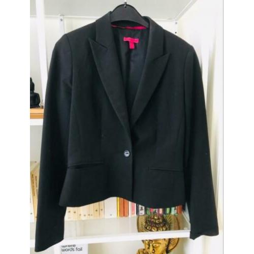 9 colberts/jasjes maat 36 in een koop 15,-
