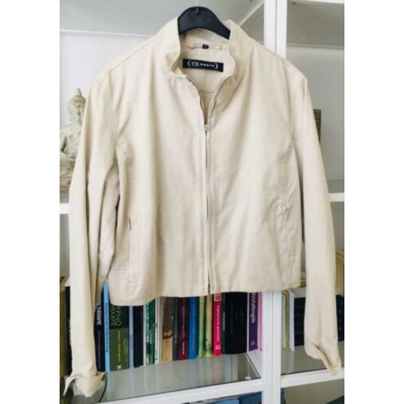 9 colberts/jasjes maat 36 in een koop 15,-