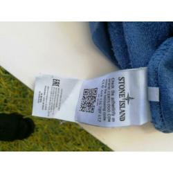 Stone island sweater maat L