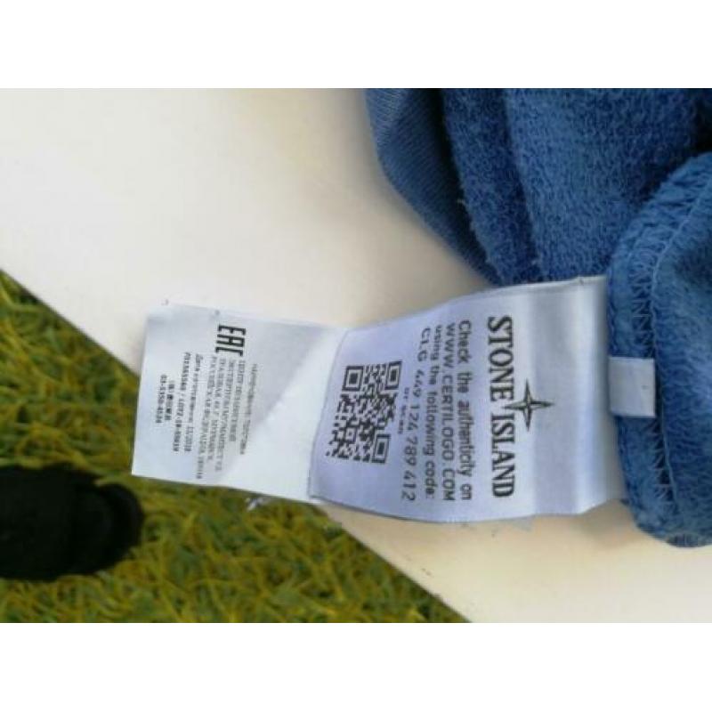 Stone island sweater maat L