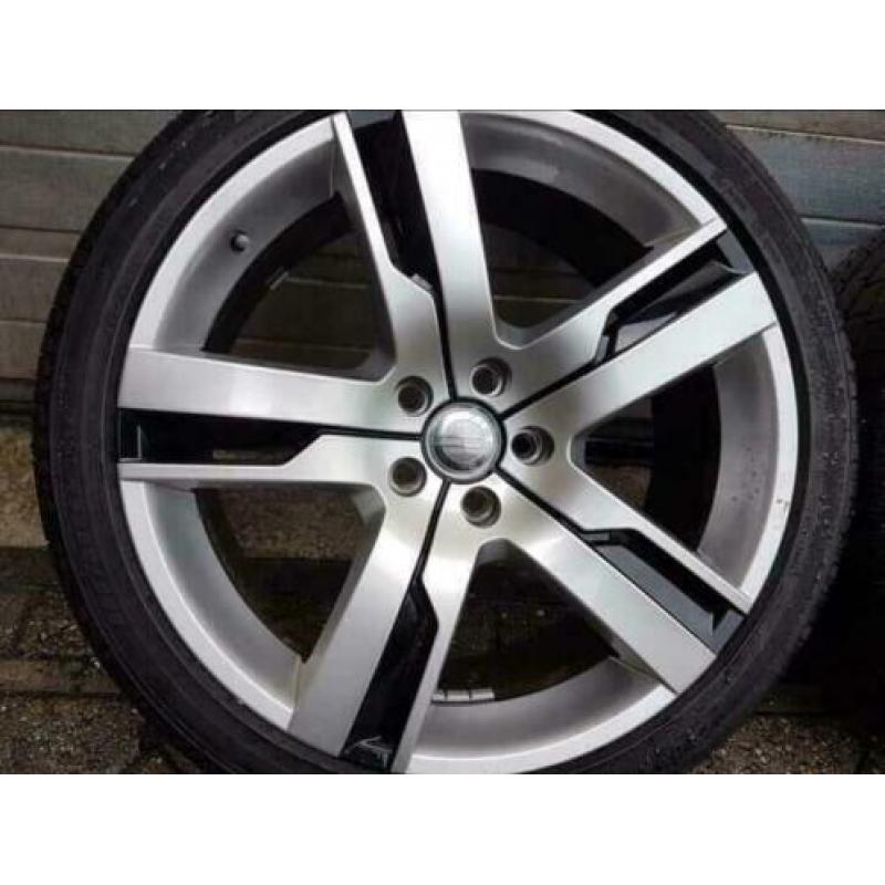 set Originele 22 inch Fisker Karma velgen nieuwe banden