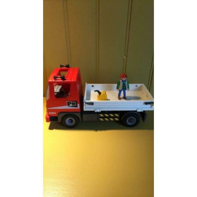 Playmobil truck