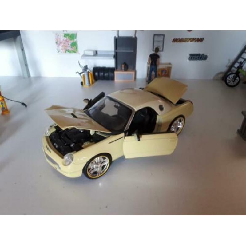 Ford thunderbird show car, dikke velgen, met ovp