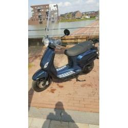 Agm vx50 upgraded 2 jaar oud euro 4 1ste eigenaar