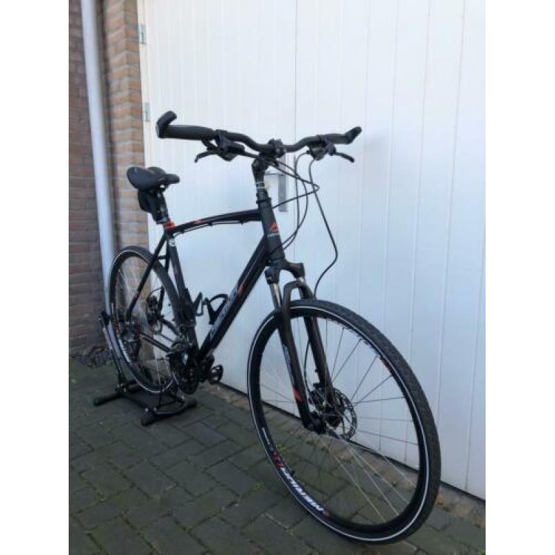 Merida Crossway 40D, als nieuw!