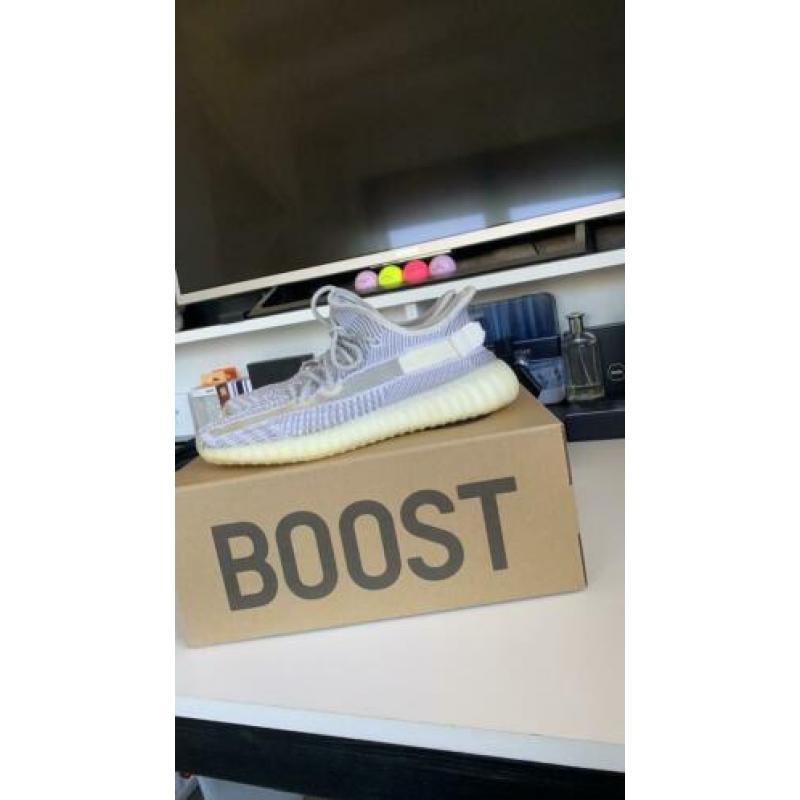 Yeezy static maat 43 1/3