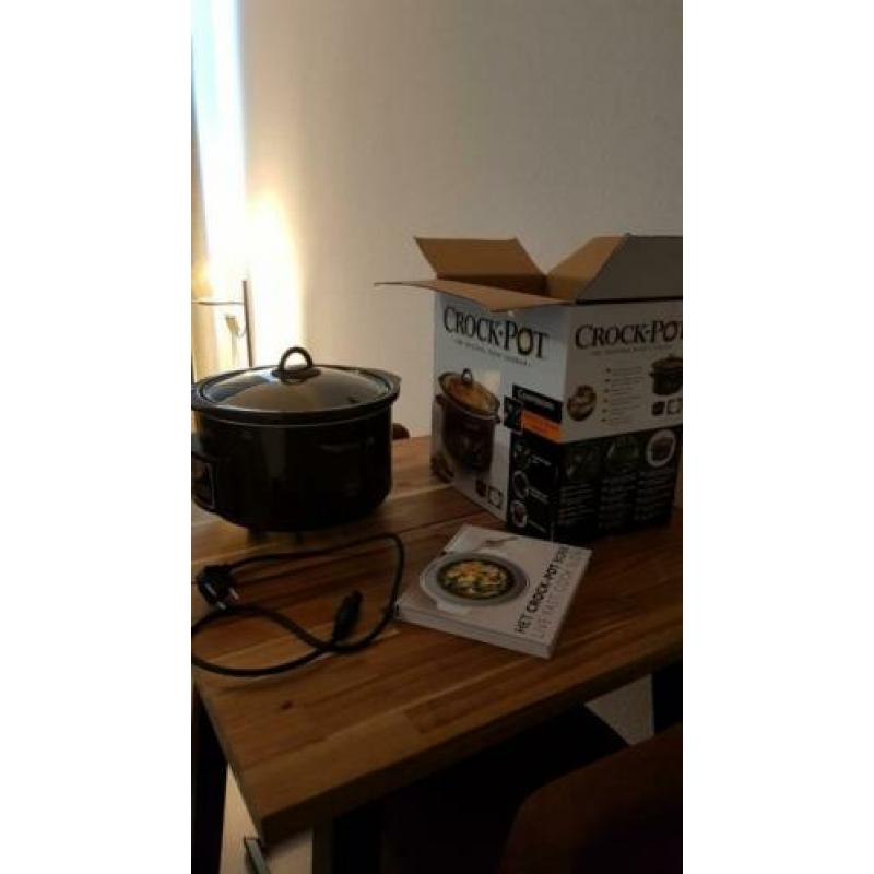 crockpot (slowcooker) 4.7 liter