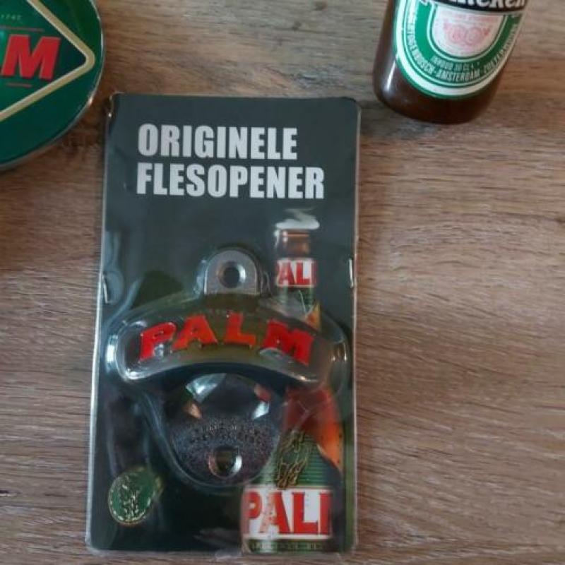 Zeer Mooie Bier Verzameling Heineken en Palm Enz Zie Foto's