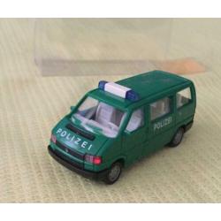 Wiking 1:87 Volkswagen VW Caravelle Polizei, Duitse politie