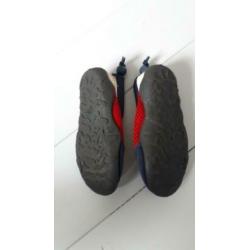 Waterschoentjes maat 23/24. €2,50