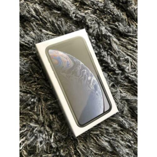 iPHONE XR ZWART 64GB NIEUW MET GARANTIE