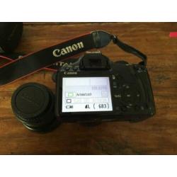 Canon 450D - 11 jaar oud tegen elk aannemelijk bod