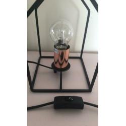 Huisjes frame vorm lamp zwart metaal met rosé goud details