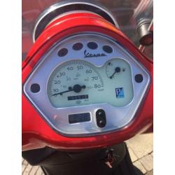 Vespa LX50 scooter