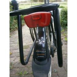 Stoere meisjesfiets voor extra bagage maat 49