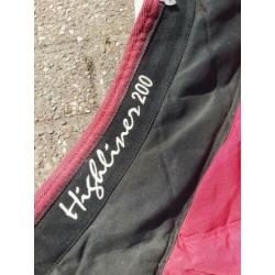 Staldeken Highliner 200 maat 195 rood