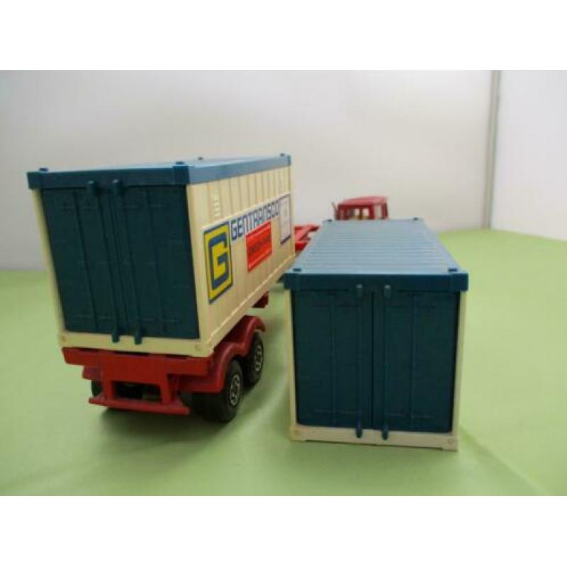 Matchbox Scammell crusader container truck