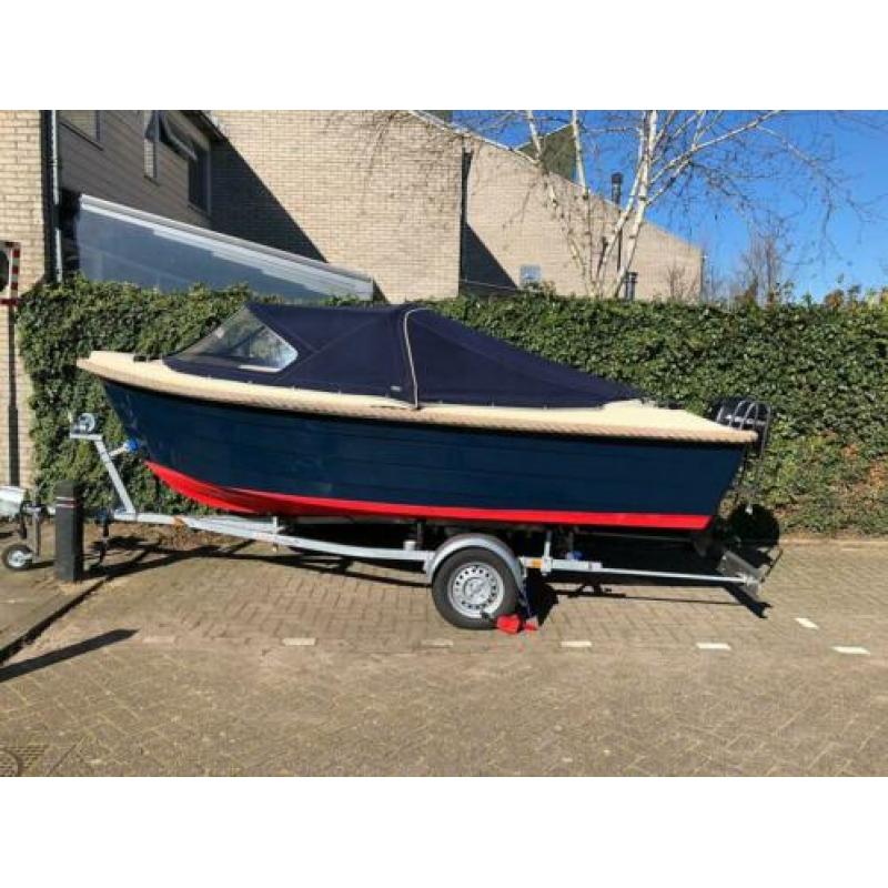 Mooie Clever 485 incl trailer