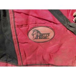 Staldeken Highliner 200 maat 195 rood