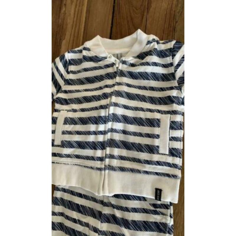 Baby setje maat 56