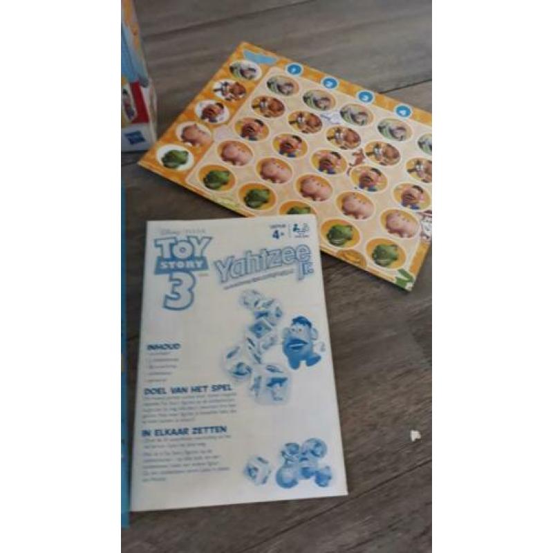 Kinder yahtzee jr. Toy story 3 Disney