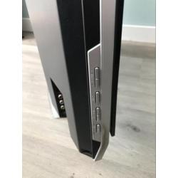 Flatscreen tv Philips HDReady 80 breed, met voet 20cm diep