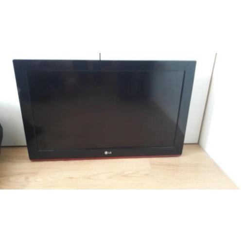 Tv Lg voor aan de wand 80 x 50 cm