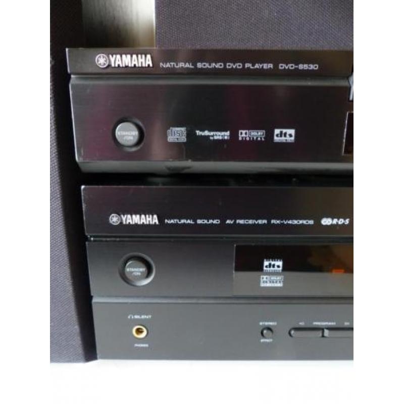 Yamaha RX-V430RDS 5.1 DVD Set