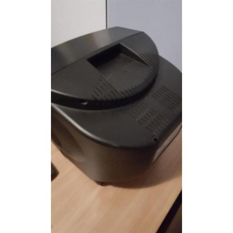 Kleine tv (Rexel) met afstandsbediening